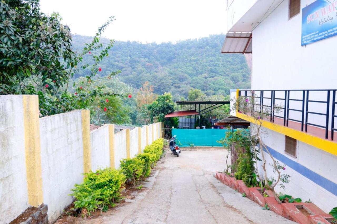 Staymaker Kotian Guest House Madikeri Exteriör bild